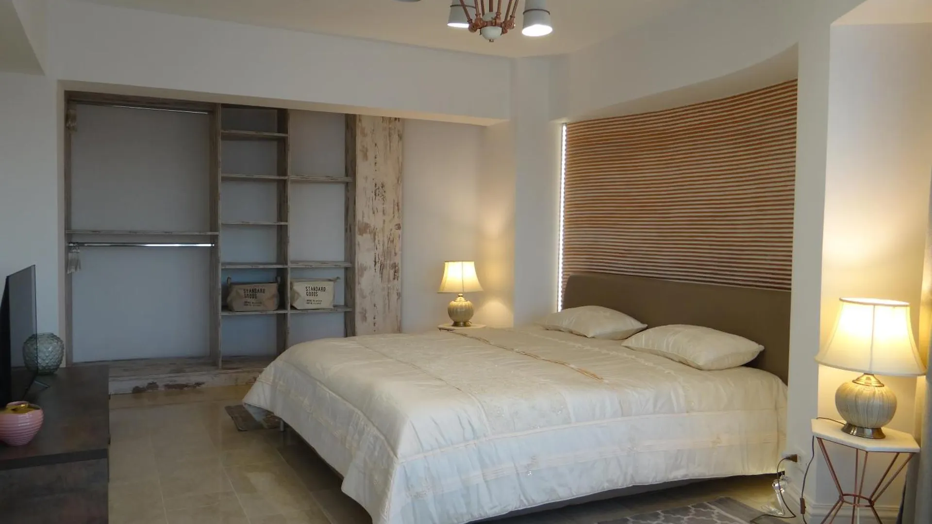 Apartment The One Balcescu- Best View Over City Center Bucharest Romania